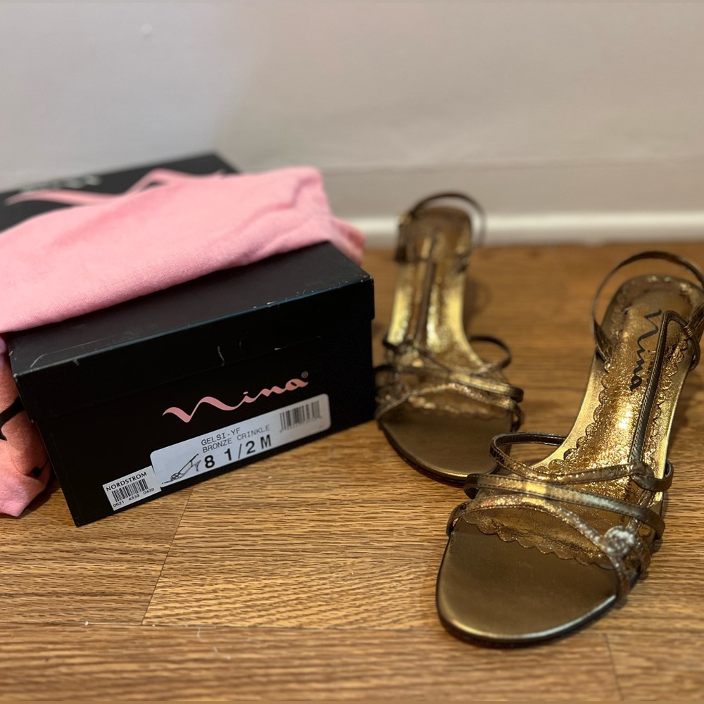 Nina Gelsi Bronze Crinkle Heel